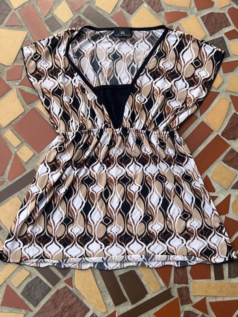 Byer California Brown Cream Black Geometric V-Neck Tunic